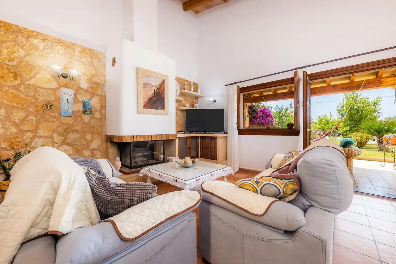 Finca Kelly Artá Feriehus